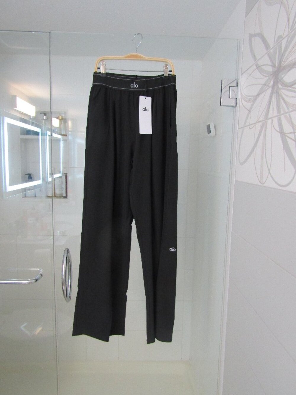 ALO Yoga Black Suit Up Trouser--Black--S/Small Long/Tall --32" Inseam--NWT's.